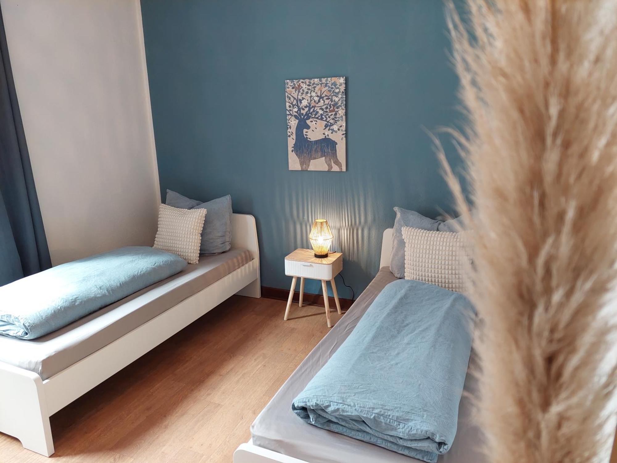 Cozy Home, 7 Beds, Wifi, Kitchen, Balcony, Bielefeld Center Eksteriør bilde