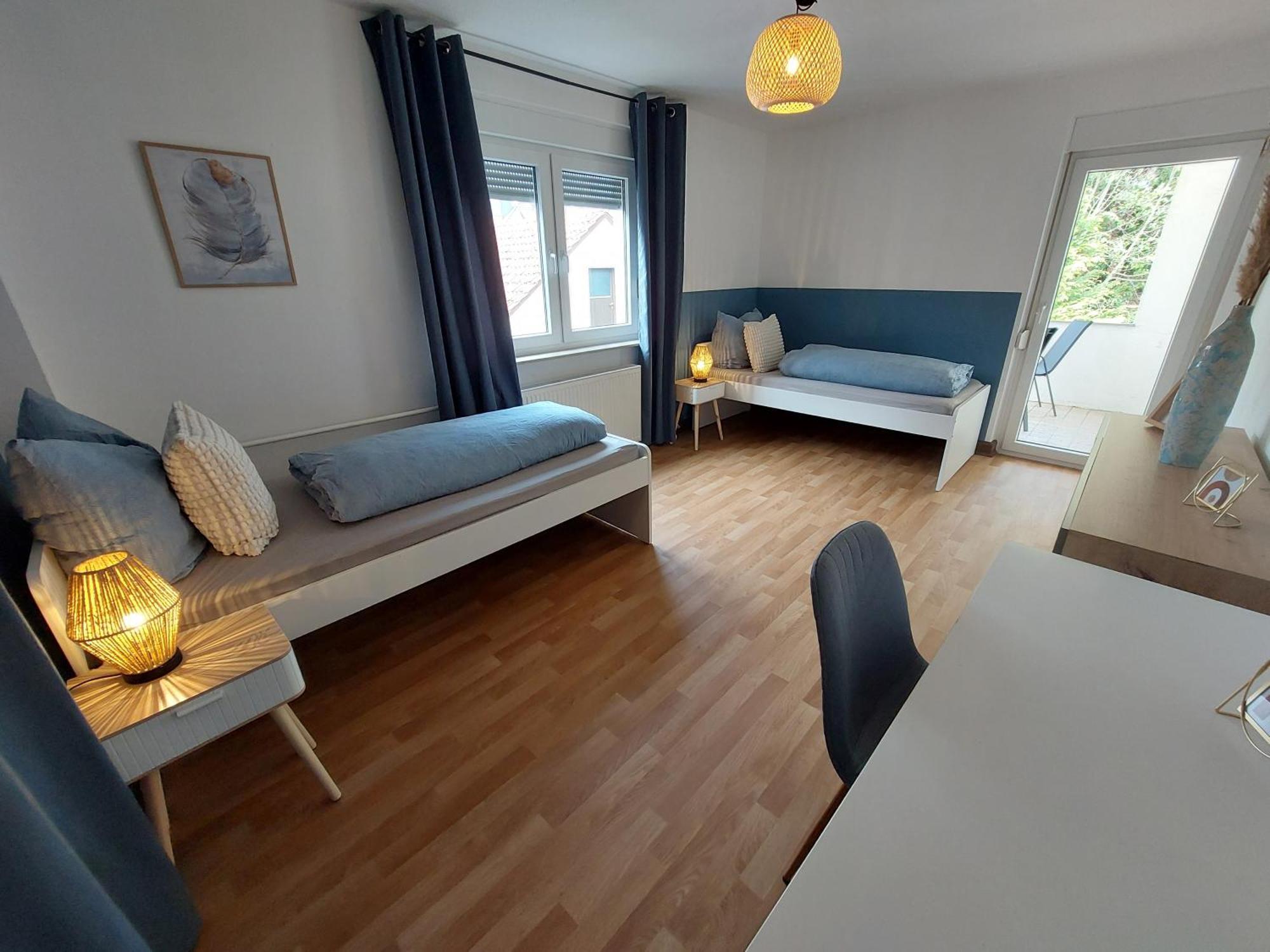 Cozy Home, 7 Beds, Wifi, Kitchen, Balcony, Bielefeld Center Eksteriør bilde